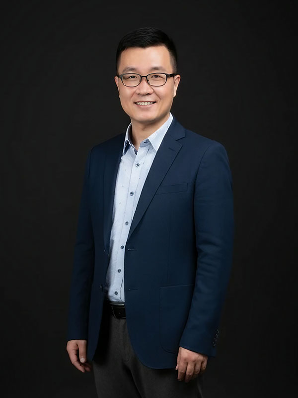 Steven Lee