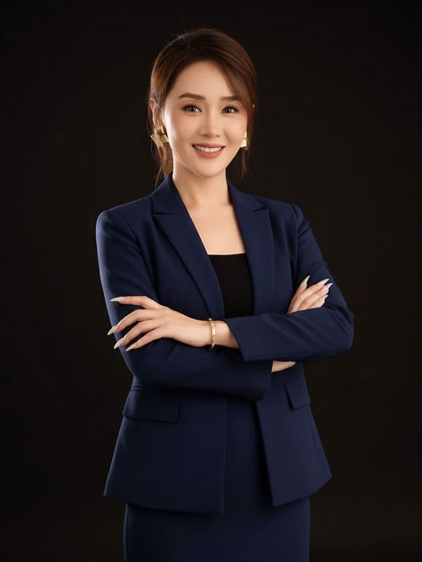 Zora Wang