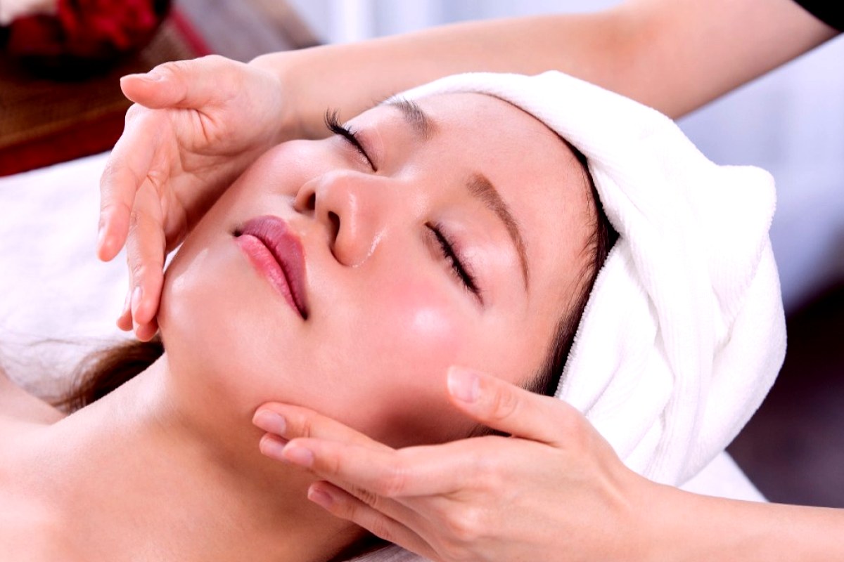 Professional Certificate in Makeup Artistry